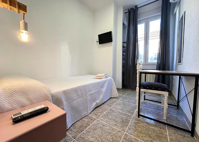 Pensión Recogidas Guest House Granada